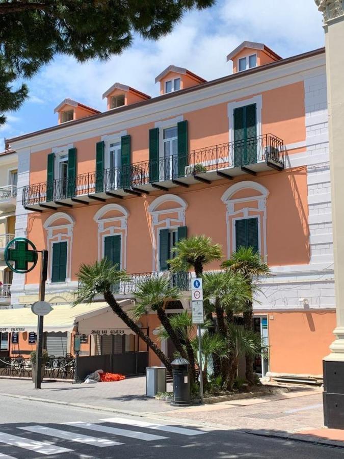 Le Camere Della Nonna Diano Marina Exterior foto